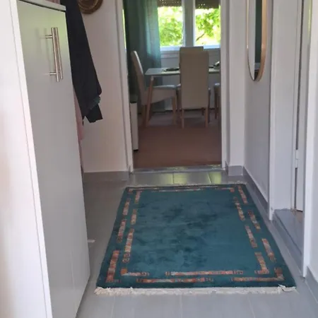 Zara1 Apartamento *